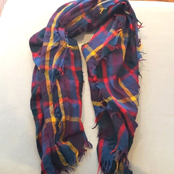 Wilfred Plaid Blanket Scarf - Picture 7 of 7